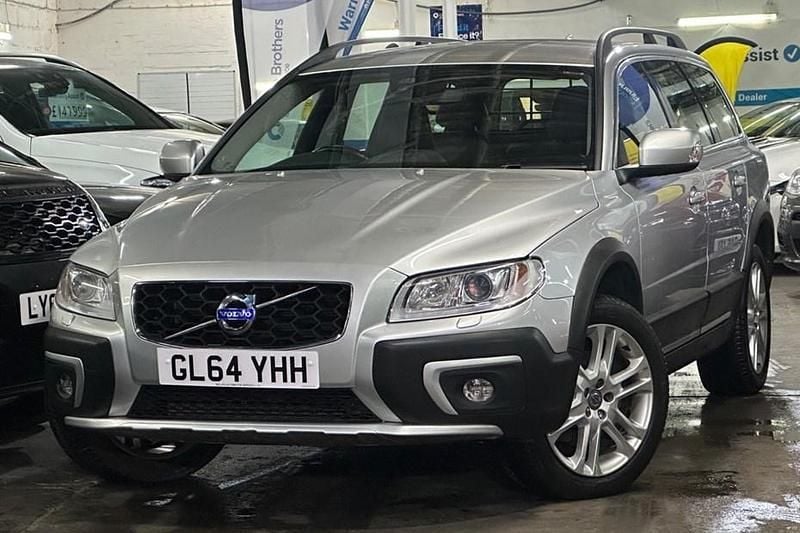 Used 2015 Volvo XC70 SE Lux | £13,995 (Fair price) - Image 1/1