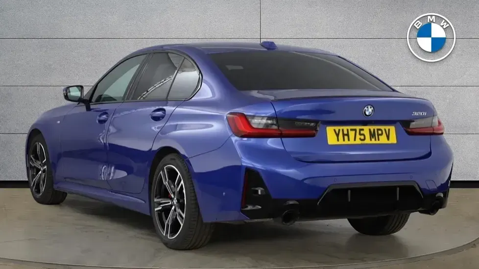 Used BMW 320 M Sport 181 HP (133 kW) 2025 Blue Sedan