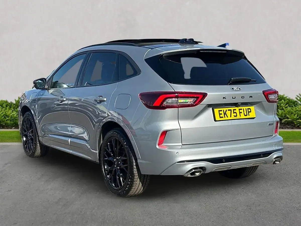 Used Ford Kuga ST-Line X 243 HP (178 kW) 2025 Silver SUV