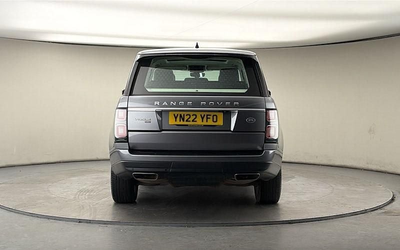 Used Land Rover Range Rover S 404 HP (297 kW) 2020 Eiger grey SUV