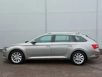 Used Skoda Superb SE 120 HP (88 kW) 2017 Beige Estate