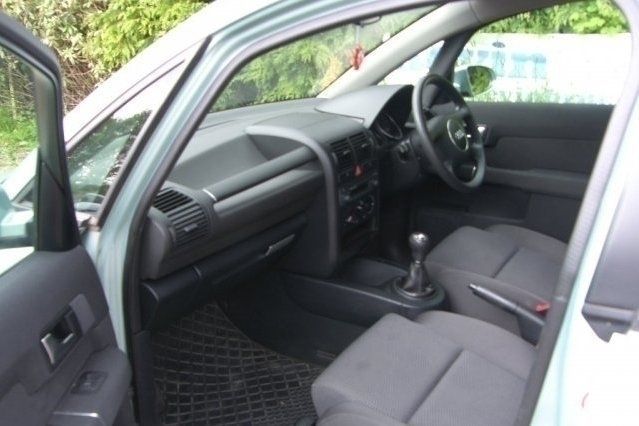 Used Audi A2 75 HP (55 kW) 2001 Hatchback