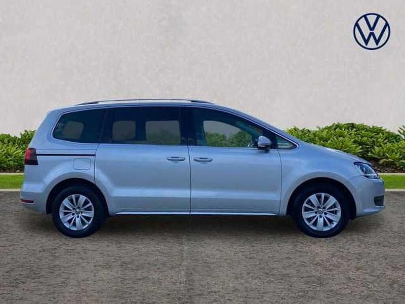 Used VW Sharan SE 150 HP (110 kW) 2021 Silver MPV