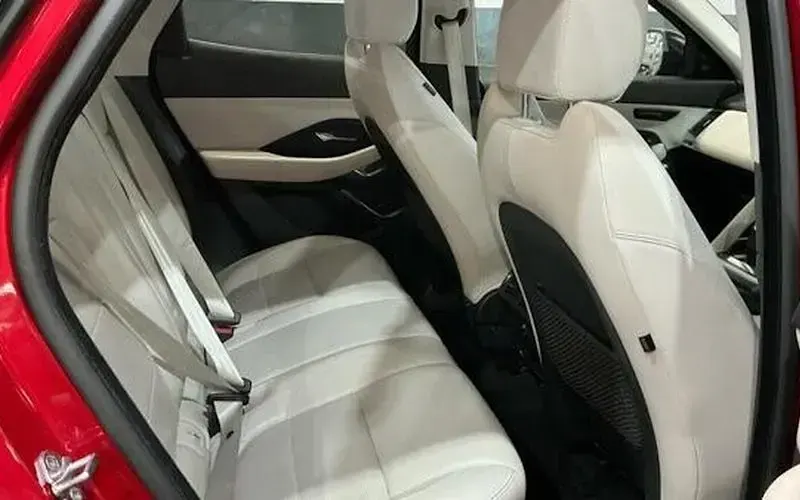 Używany Jaguar E-Pace R-Dynamic 179 KM (131 kW) 2020 SUV