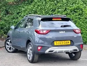 Used Kia Stonic GT-Line 99 HP (72 kW) 2023 Grey SUV