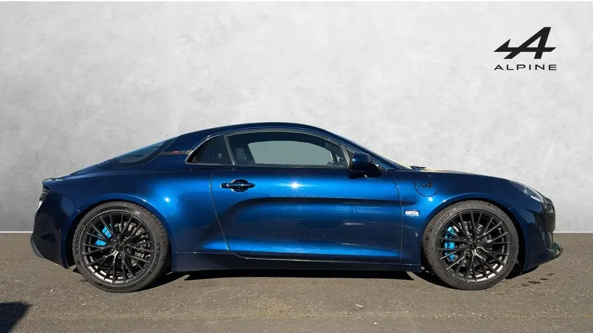 Used Alpine A110 300 HP (220 kW) 2022 Blue Coupe