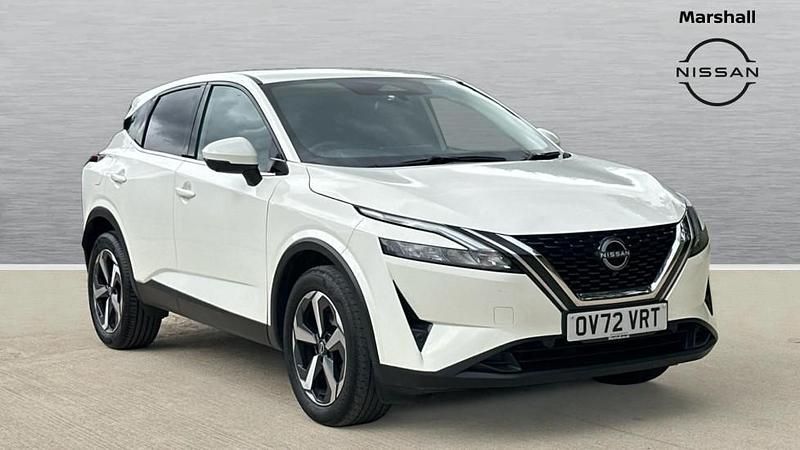 White Used 2022 Nissan Qashqai N-Connecta SUV | £19,291 (Fair price) - Image 1/4