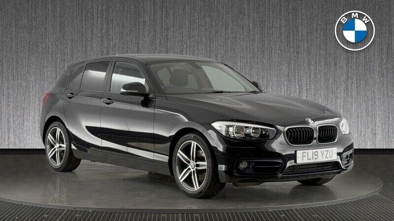 Black Used 2019 BMW 118 Sport Line Hatchback | £12,999 (Super price) - Image 1/4