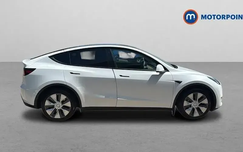 Used Tesla Model Y Long Range AWD 286 kW (389 HP) 2025 SUV