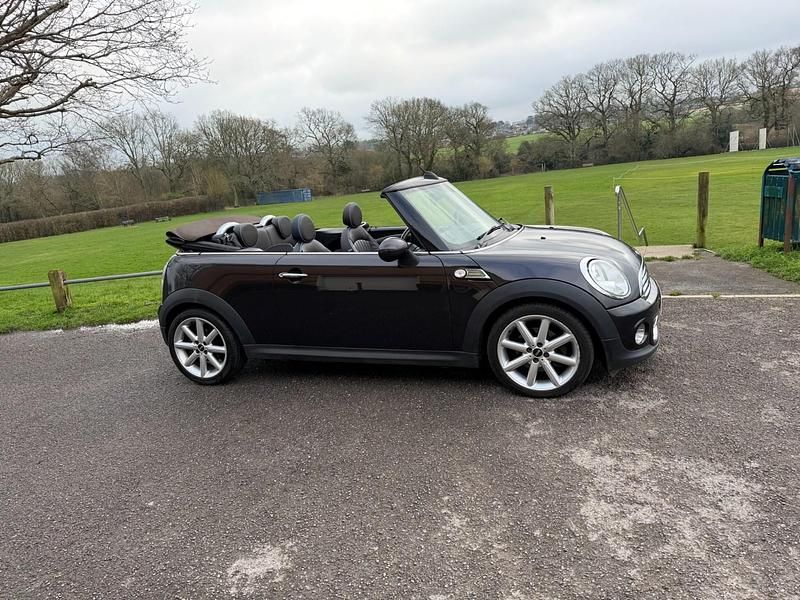 Used Mini Cooper D Cabriolet 112 HP (82 kW) 2013 Brown Cabriolet