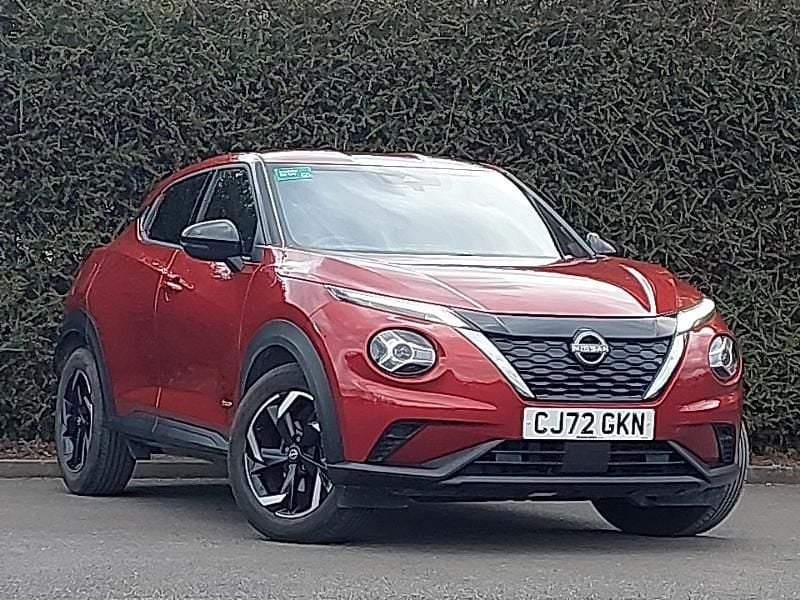 Used Nissan Juke N-Connecta 143 HP (105 kW) 2023 Red SUV