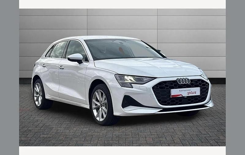 Used Audi A3 Sport 116 HP (85 kW) 2025 White Hatchback