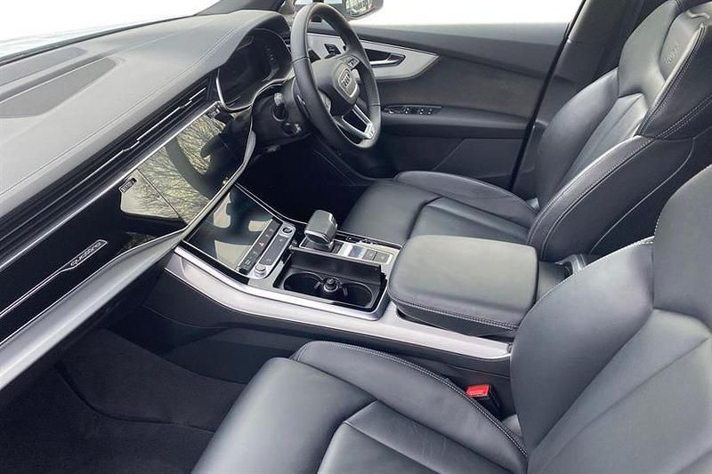 Usado Audi Q7 S-Line 286 HP (210 kW) 2023 Branco SUV