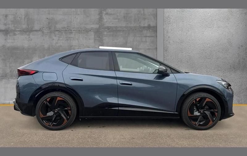 New Cupra Tavascan 210 kW (286 HP) 2026 Metallic  tavascan blue SUV