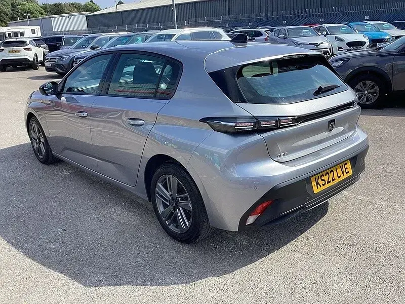 Used Peugeot 308 Active Premium 130 HP (95 kW) 2022 Grey Hatchback