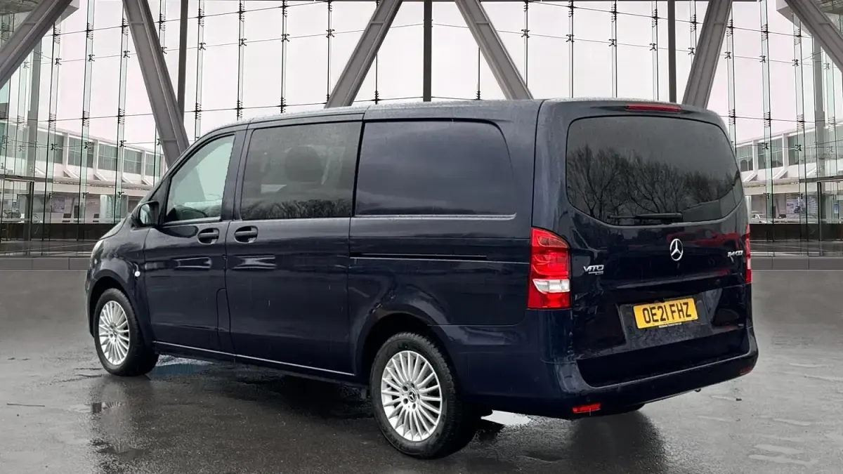 Used Mercedes Vito Premium 136 HP (100 kW) 2021 Blue Van