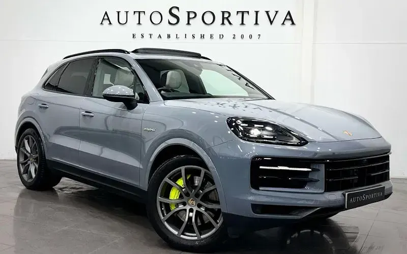 Używany Porsche Cayenne 470 KM (345 kW) 2025 SUV