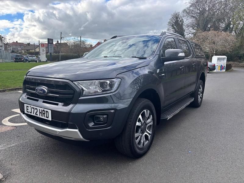 Begagnad Ford Ranger Wildtrack 2023 Grå Pickup