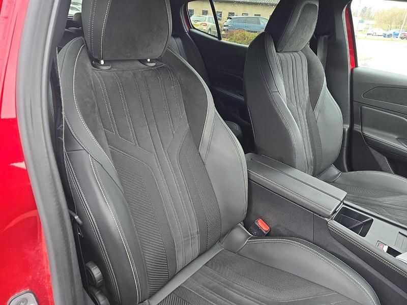 Used Peugeot 408 GT 130 HP (95 kW) 2023 Red SUV