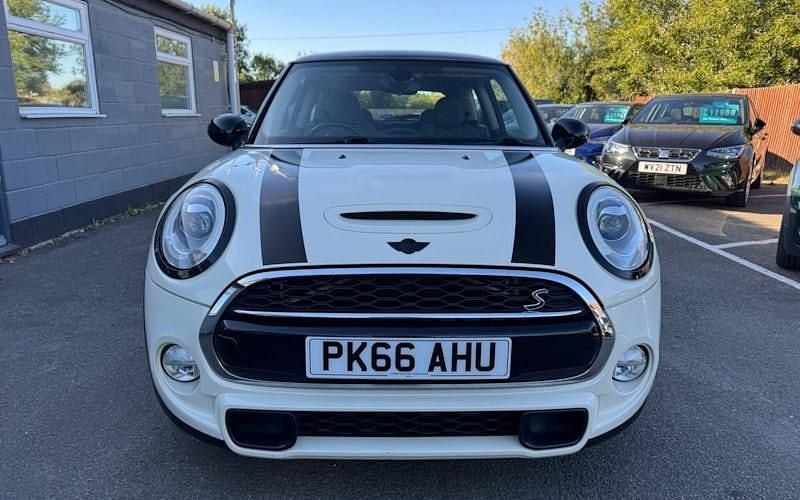 Used Mini Cooper S Hatch 192 HP (141 kW) 2017 Hatchback