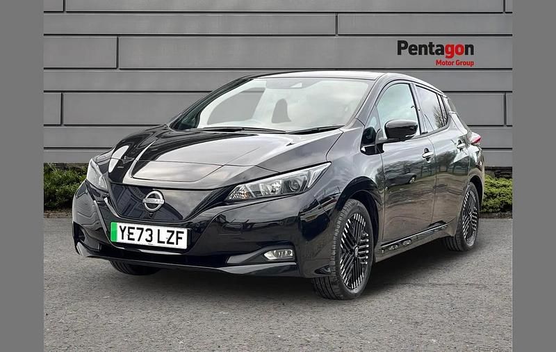 Used Nissan Leaf N-Connecta 110 kW (150 HP) 2023 Black Hatchback