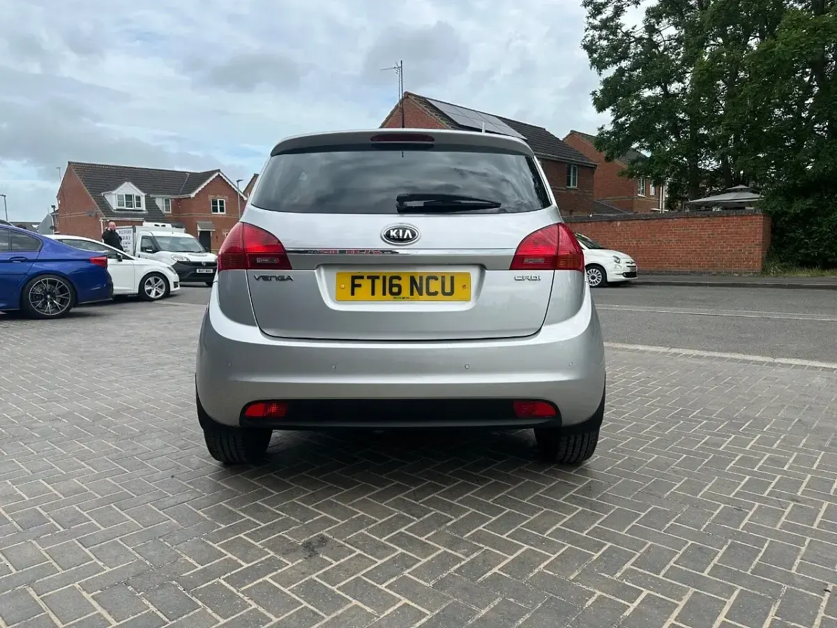 Used Kia Venga 2016 Silver Hatchback