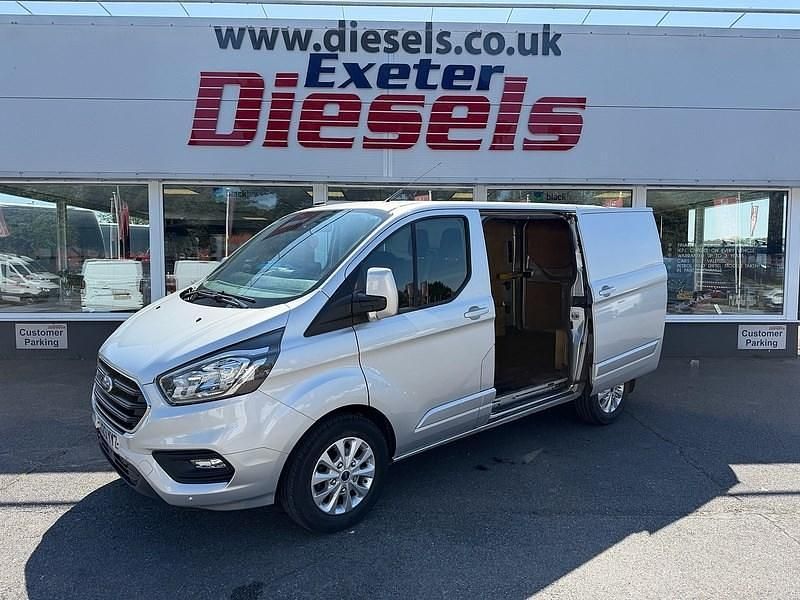Used Ford Transit Custom Limited 130 HP (95 kW) 2023 Silver Van