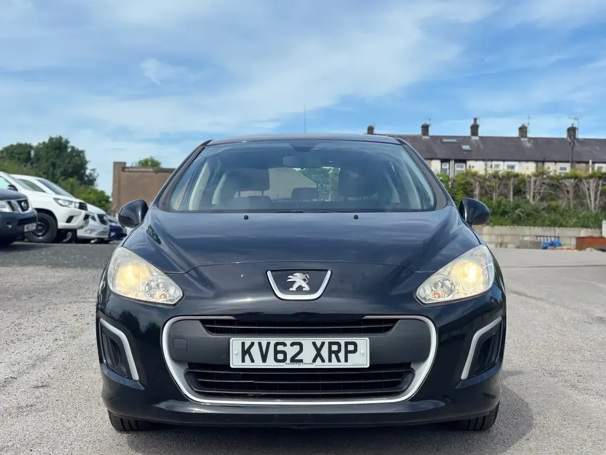 Used Peugeot 308 Access 2012 Black Hatchback