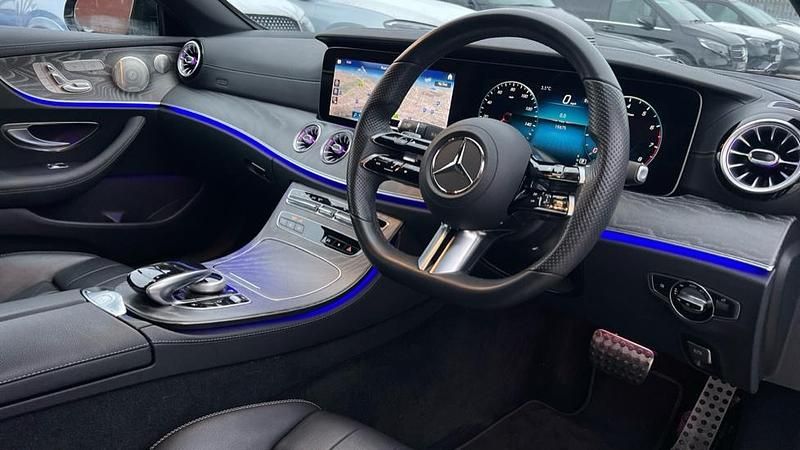 Used Mercedes E300 AMG line 258 HP (189 kW) 2022 Obsidian black metallic