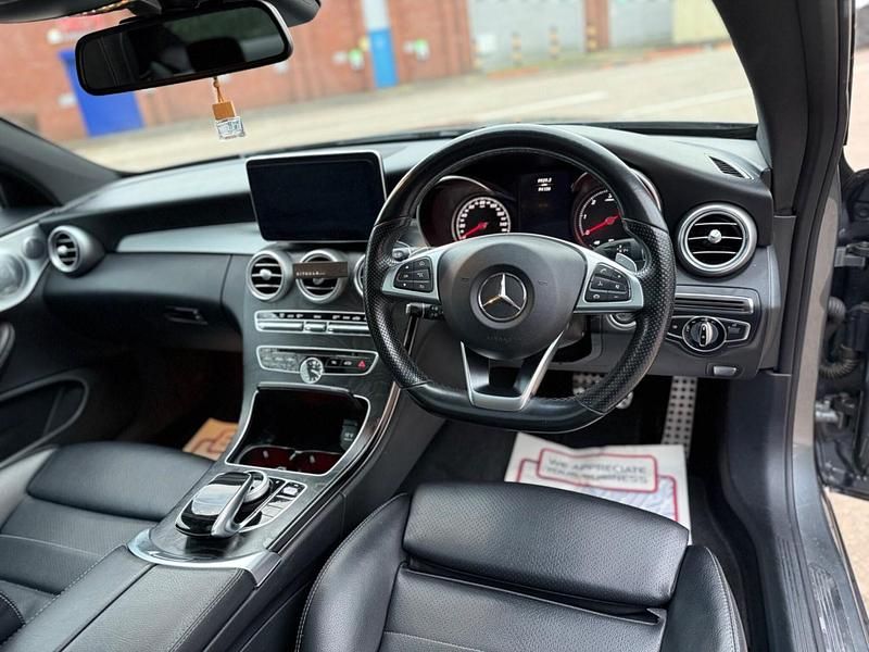 Begagnad Mercedes C250 AMG Line Premium Plus 2016 Grå Sportkupé