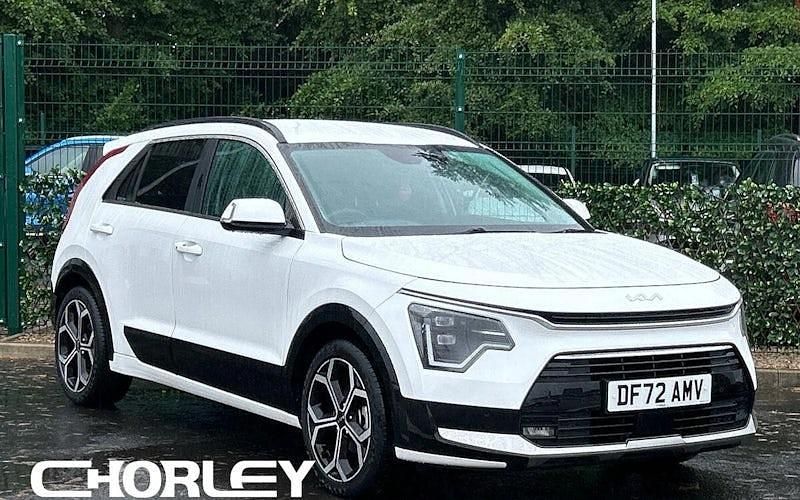Used Kia Niro 141 HP (103 kW) 2023 White SUV