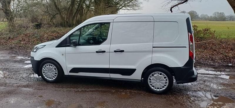 Used Ford Transit Connect Trend 2020 White MPV