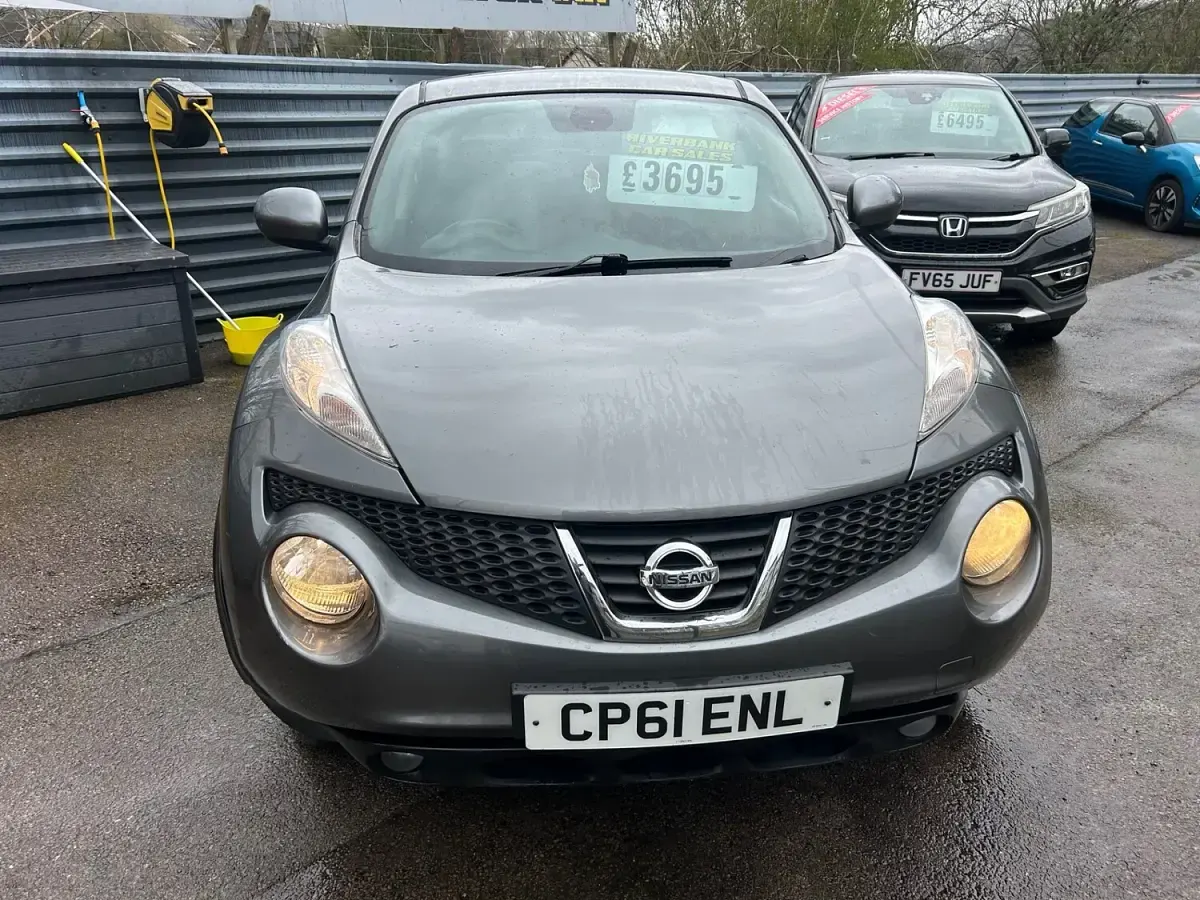 Used Nissan Juke Tekna 2011 Grey SUV