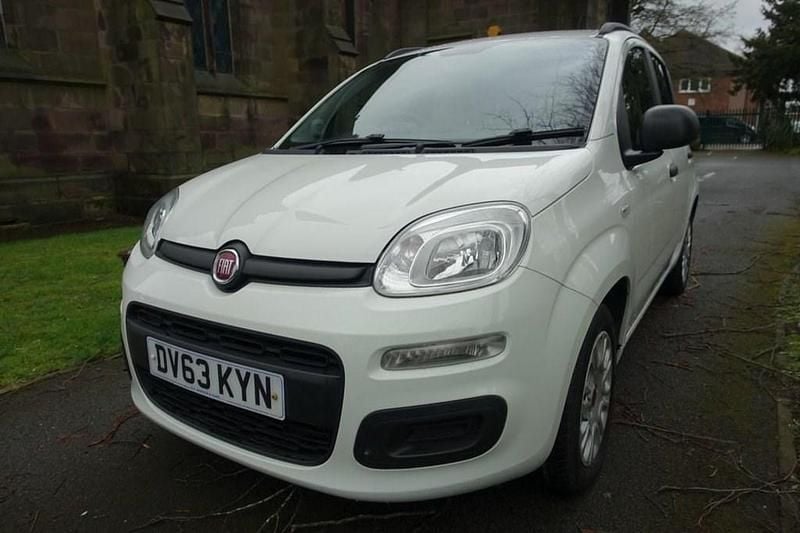Used Fiat Panda Easy 69 HP (50 kW) 2013 White Hatchback