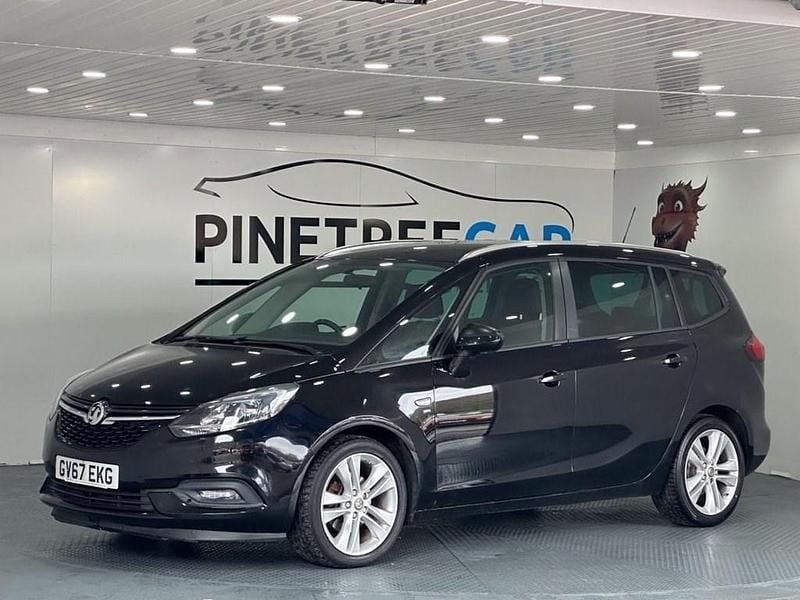 Used Vauxhall Zafira Tourer SRi 140 HP (102 kW) 2018 Black MPV