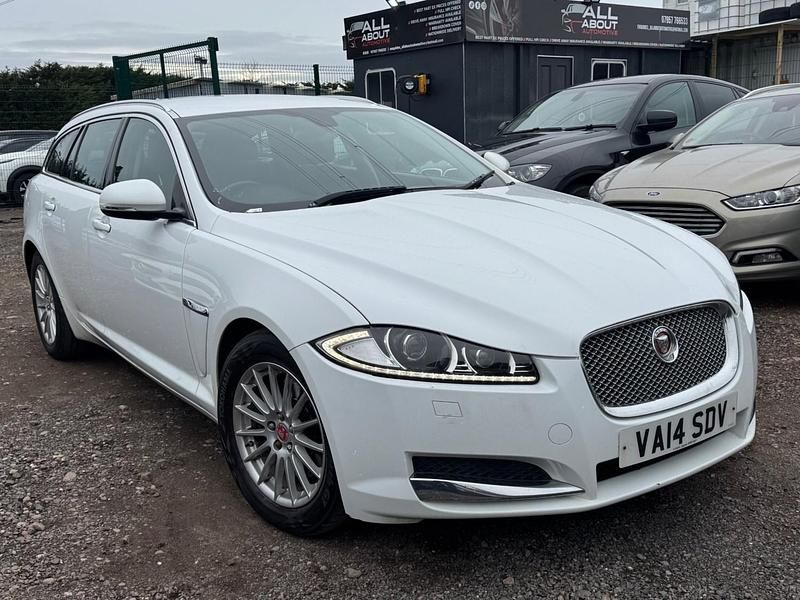 Used Jaguar XF 2014 White Estate