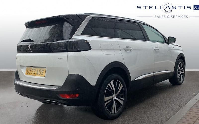 Used Peugeot 5008 GTi 131 HP (96 kW) 2023 White SUV