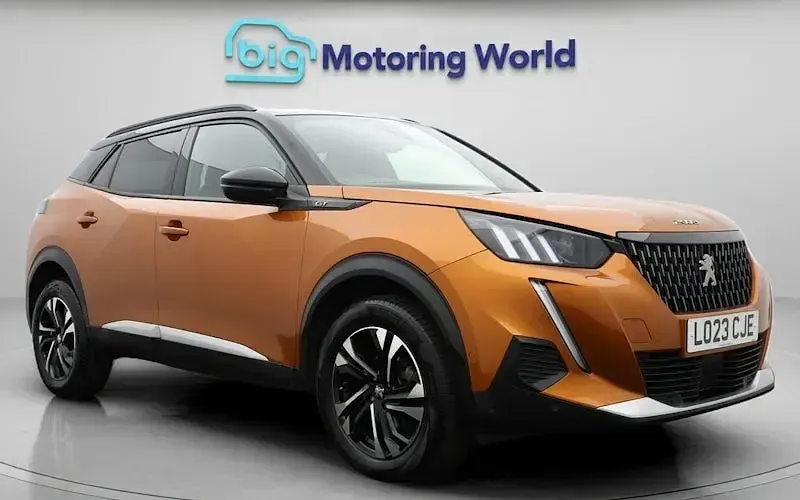 Used Peugeot 2008 GT 131 HP (96 kW) 2023 SUV