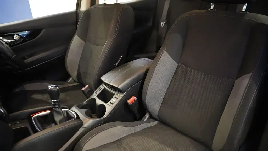 Used Nissan Qashqai Acenta Premium 140 HP (102 kW) 2019 Black SUV