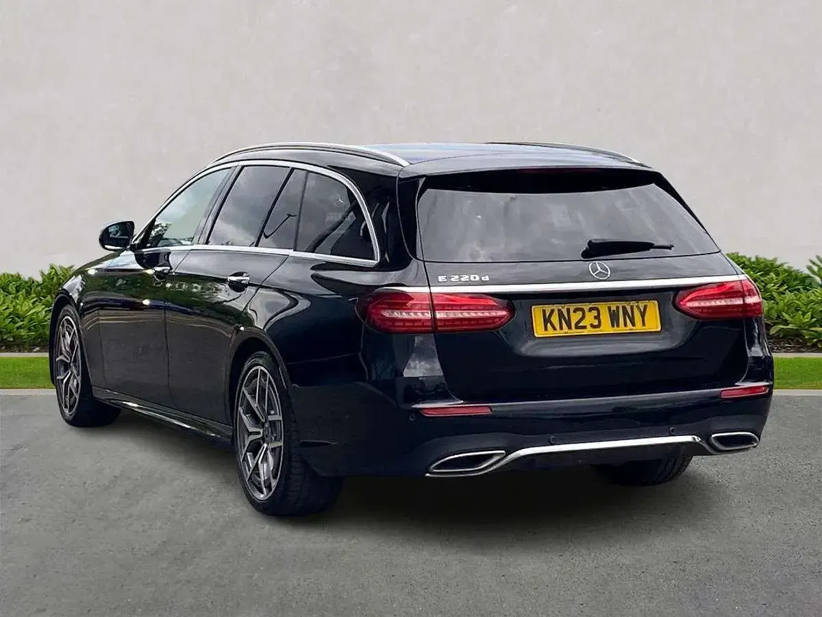 Begagnad Mercedes E200 AMG Line Premium 200 HK (147 kW) 2023 Svart Kombi