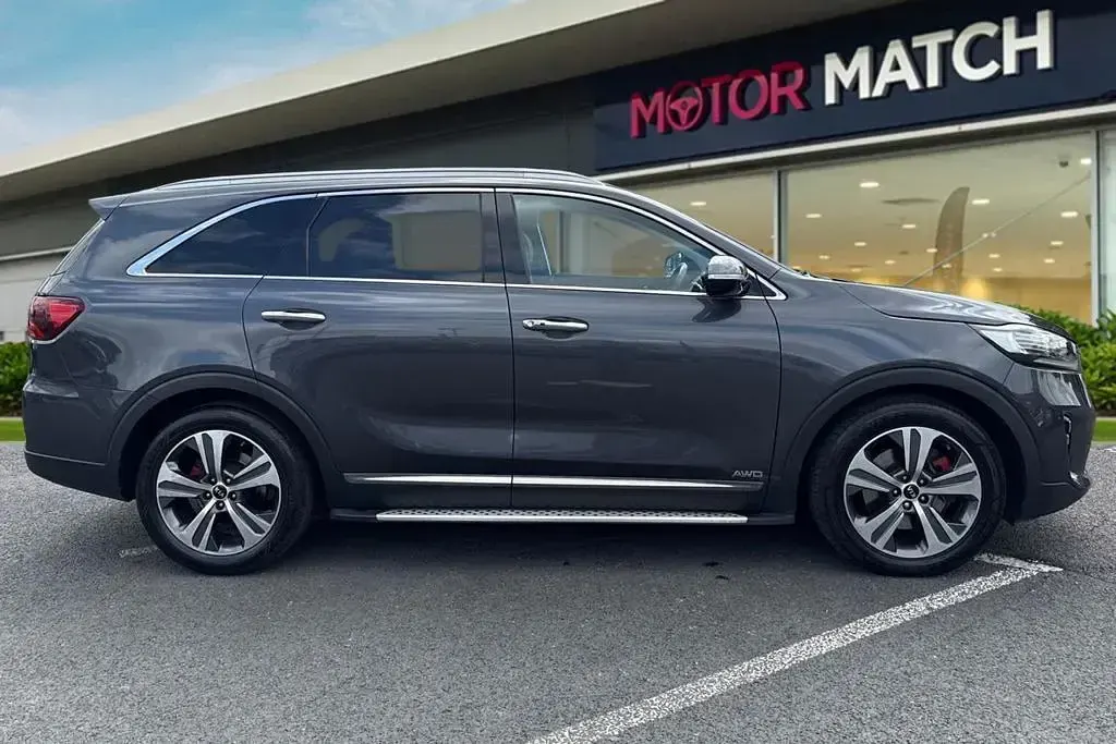 Used Kia Sorento GT-Line 200 HP (147 kW) 2018 Grey SUV