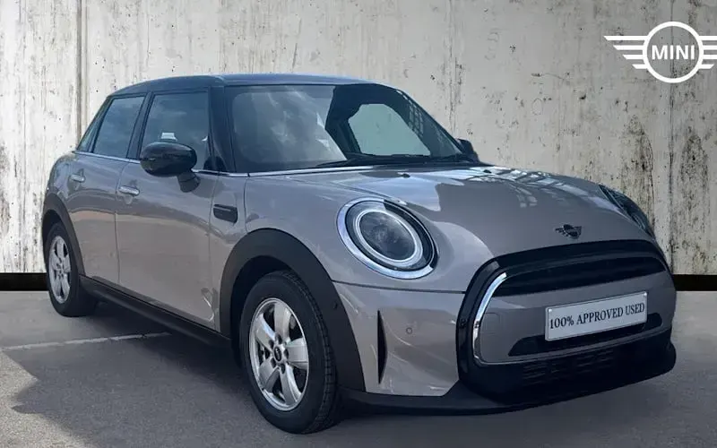 Used Mini Cooper Classic 136 HP (100 kW) 2022 Hatchback