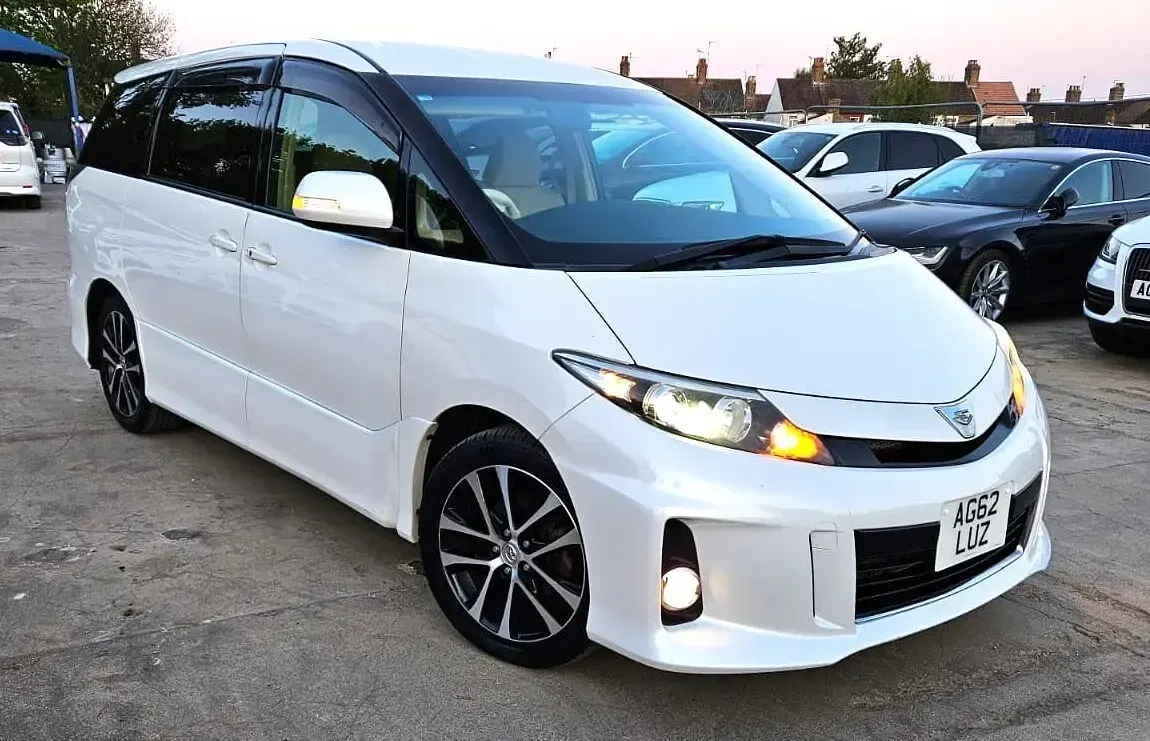 Used Toyota Estima 2026 White MPV