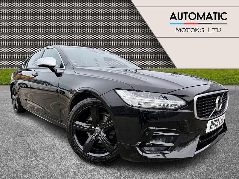 Usado Volvo S90 R-Design 190 HP (139 kW) 2019 Preto Sedan