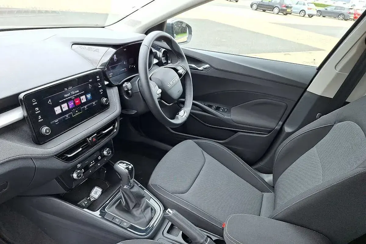 Gebraucht Skoda Fabia SE 85 PS (62 kW) 2025 Grau Kleinwagen