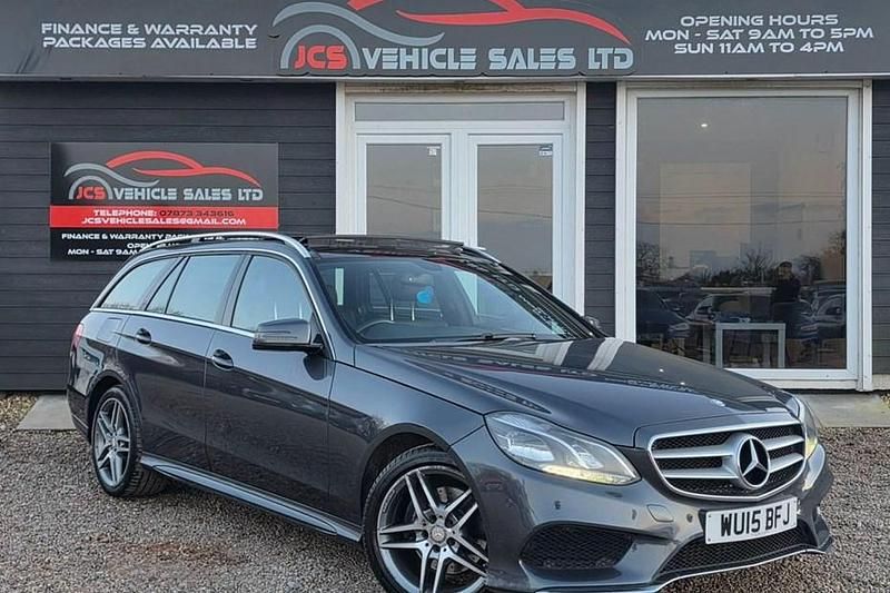 Used Mercedes E300 AMG Line Premium 231 HP (169 kW) 2015 Grey Estate