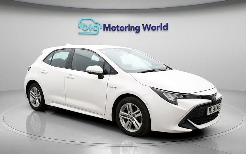 Used Toyota Corolla 122 HP (89 kW) 2022 Hatchback