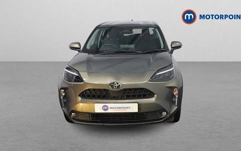 Used Toyota Yaris Hybrid 116 HP (85 kW) 2024 Bronze Estate