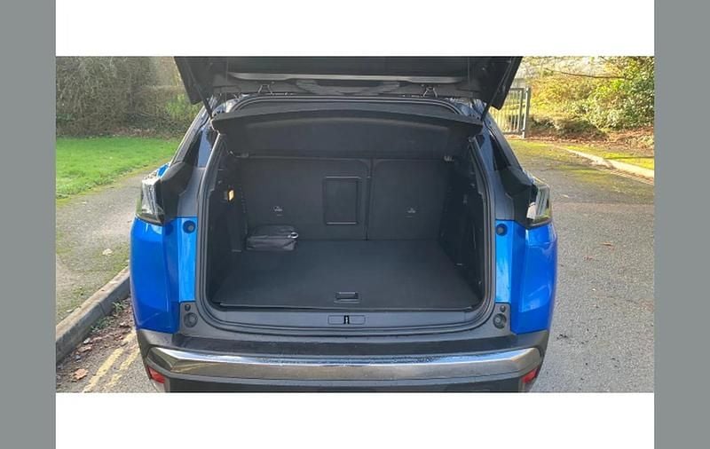 Used Peugeot 3008 Premium 224 HP (164 kW) 2022 Blue SUV