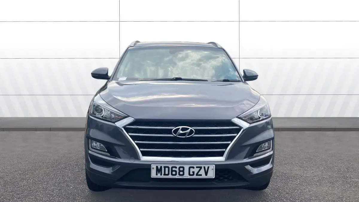 Used Hyundai Tucson SE 132 HP (97 kW) 2019 Grey SUV